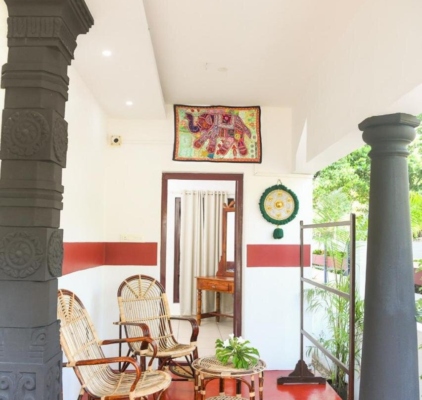 Shoreline Marari Beach Villa At Golden Beach Mararikulam