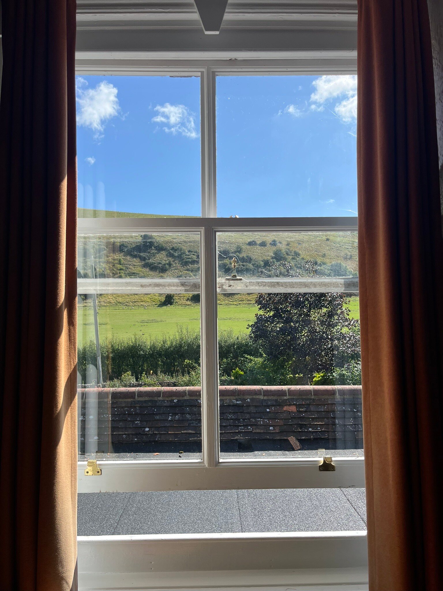 Tottington Manor-官方