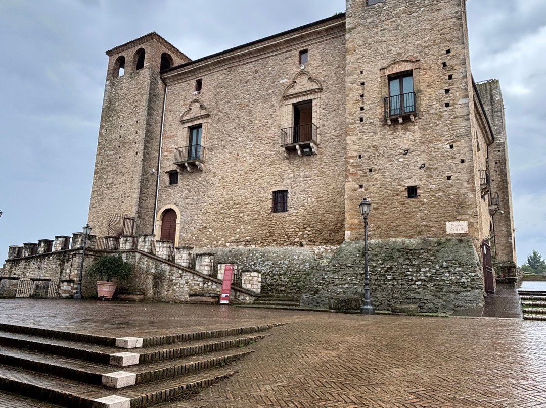 Porto di Ortona-Ortona必去景点