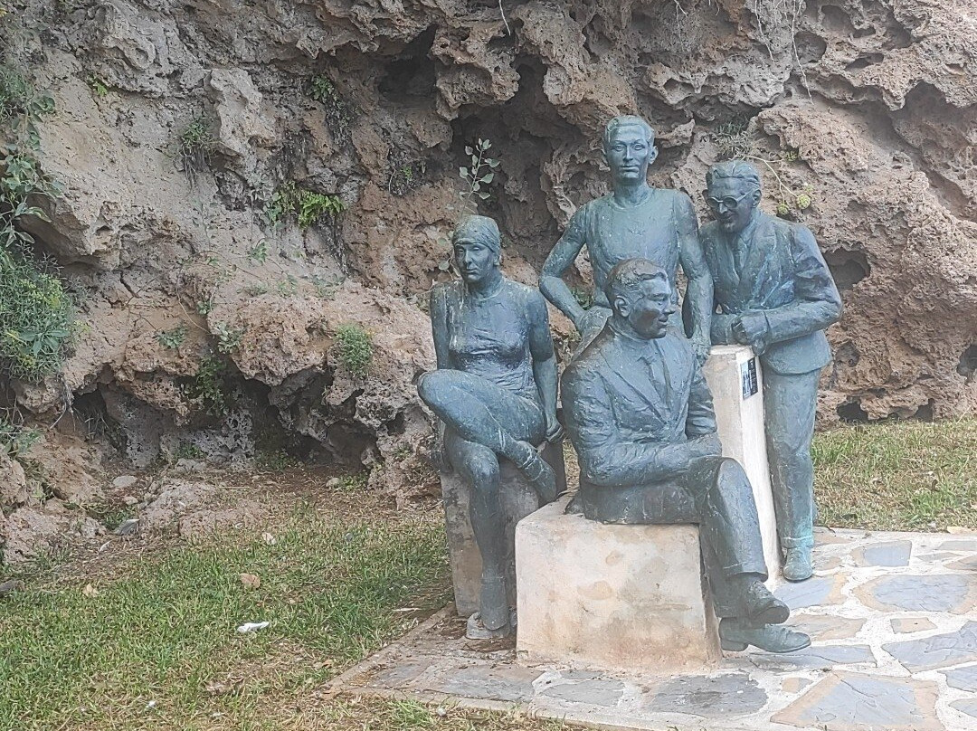 Playa El Bajondillo-托雷莫里诺斯必去景点