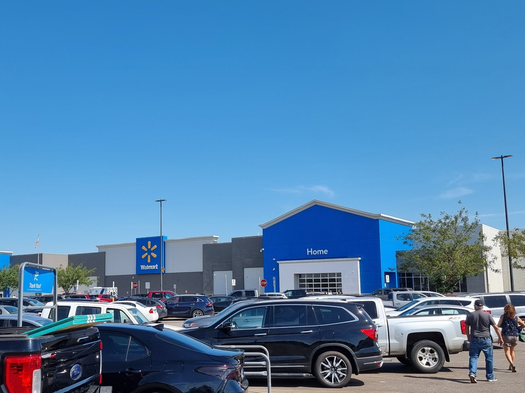 Walmart Supercenter-俾斯麦必去景点