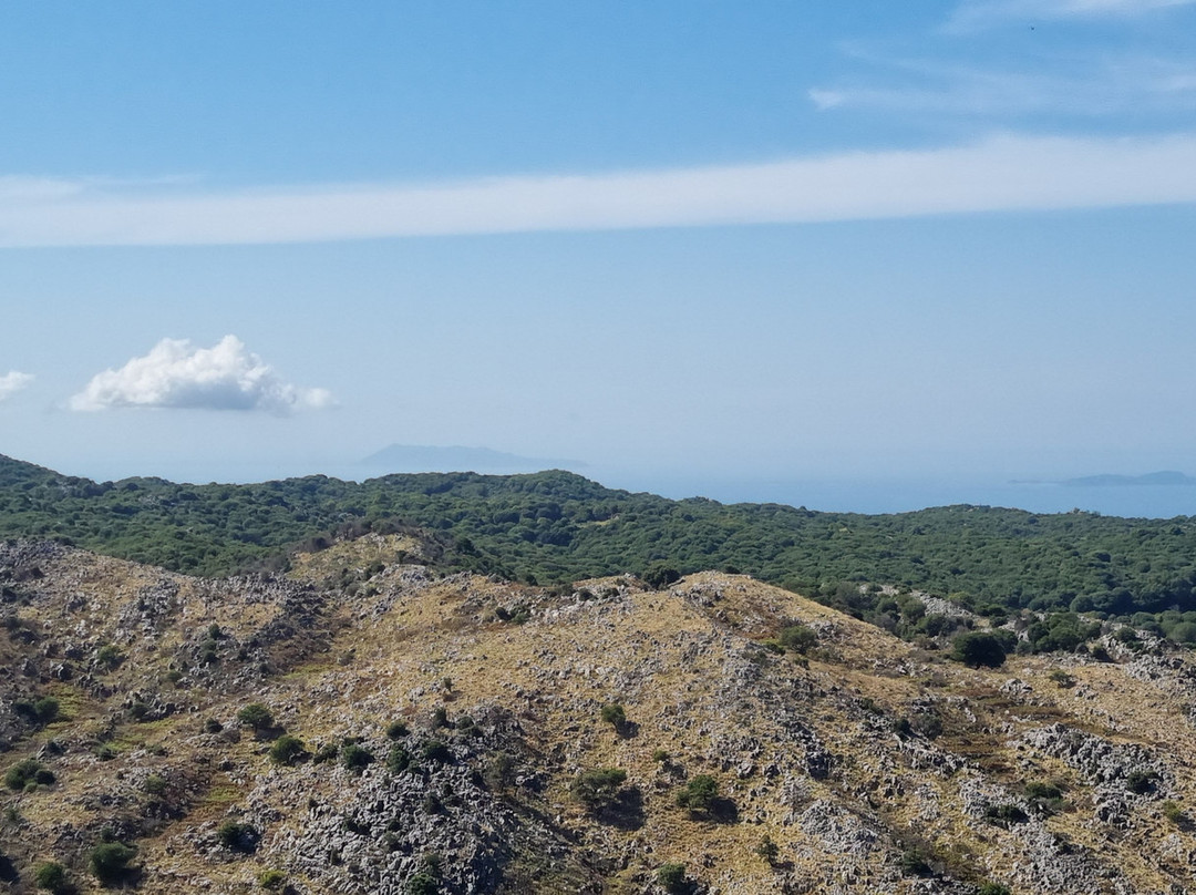 Pantokrator-Agios Matheos必去景点