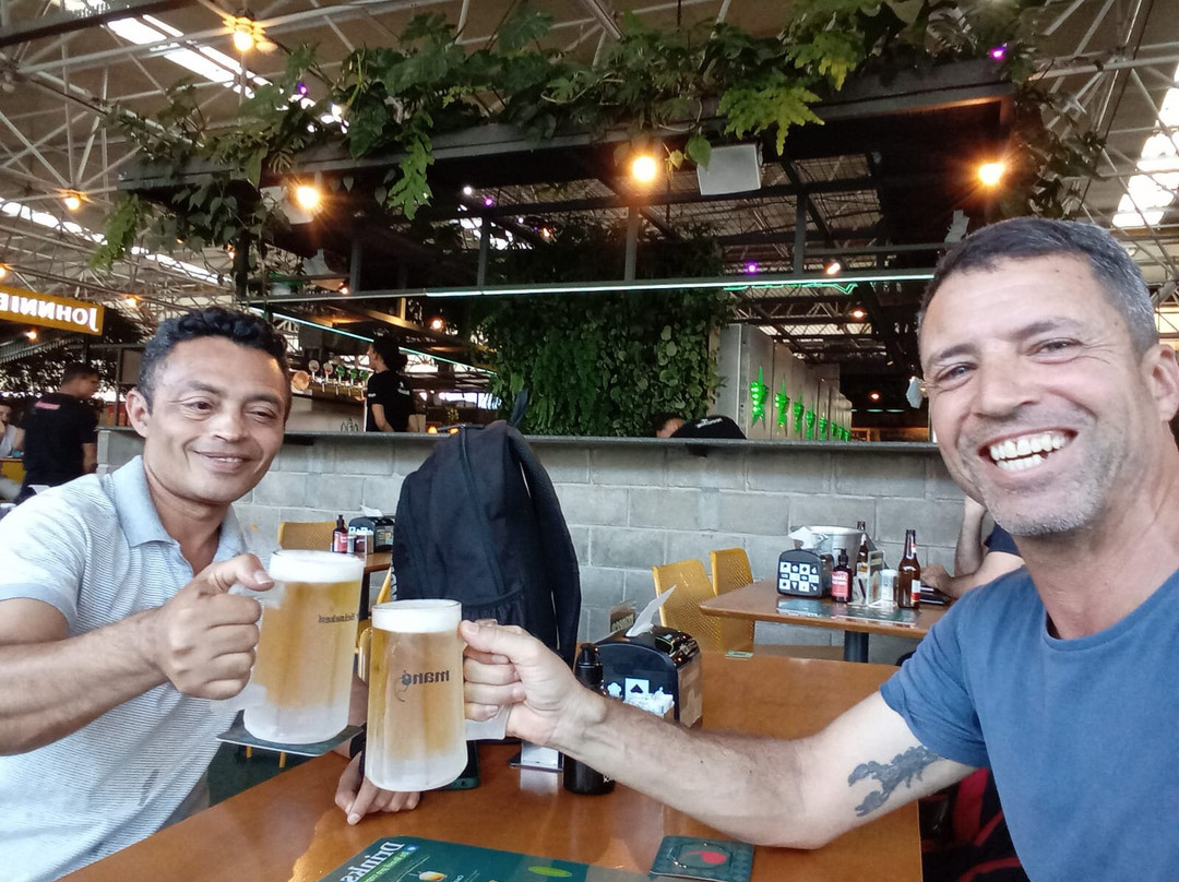 Mané Mercado Virgula-巴西利亚必去景点