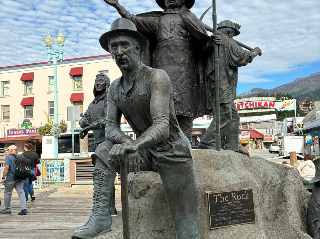 The Rock-凯奇坎必去景点