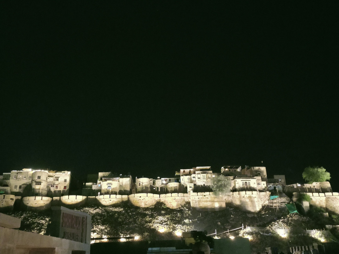 沙西宫酒店主图