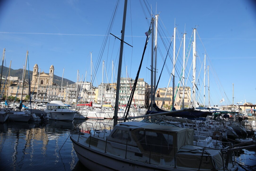 Le vieux port-Bastia必去景点