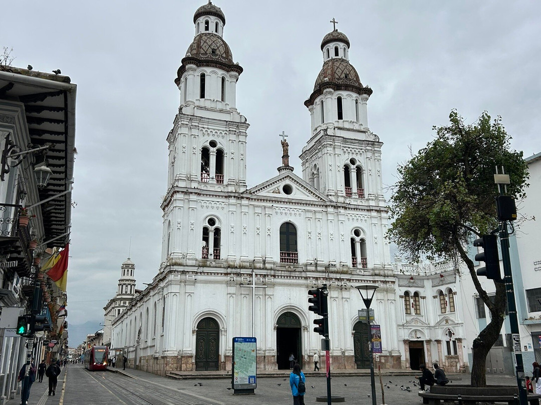 Iglesia de Santo Domingo-昆卡必去景点