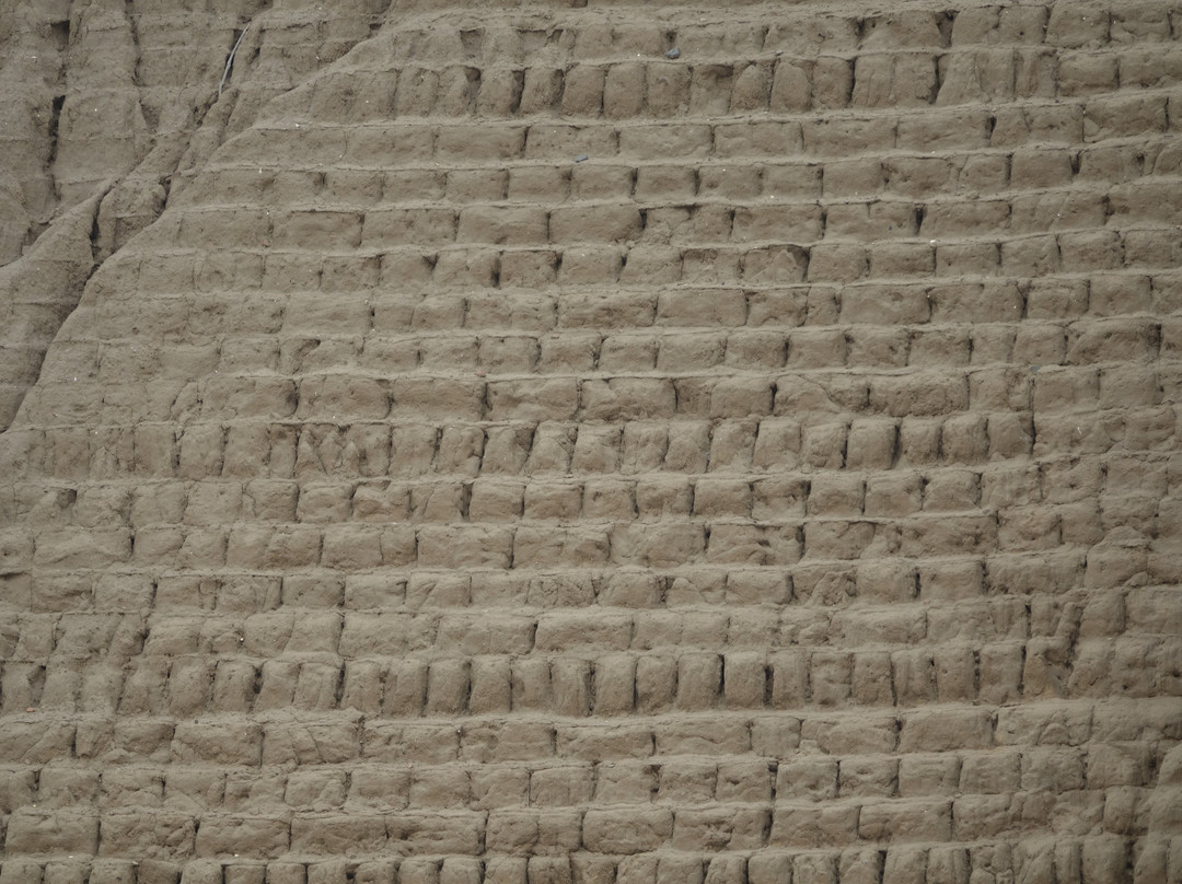 La Huaca del Sol-Moche必去景点