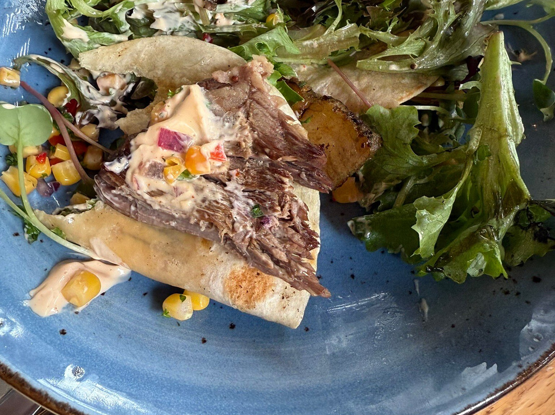 Pacific Coast Taproom & Eatery