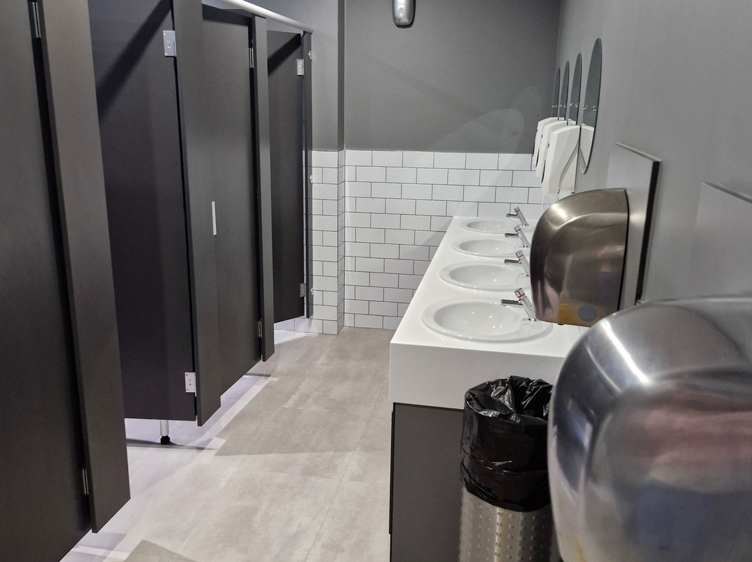 Tenpin Feltham-费尔特姆必去景点