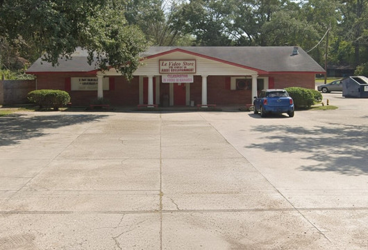 Le Video Store-布里奥克斯桥必去景点