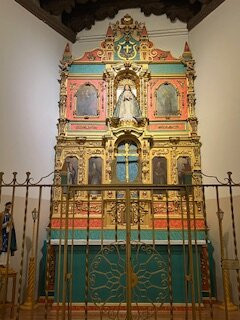 阿西西圣法兰西斯大教堂-圣菲必去景点