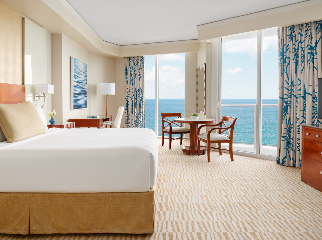 特朗普国际海滩度假酒店主图