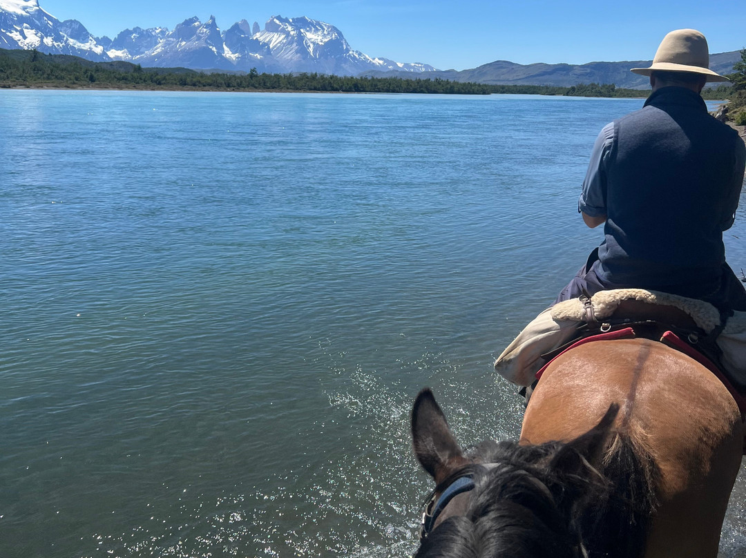 Cimarron Travel-Torres del Paine必去景点