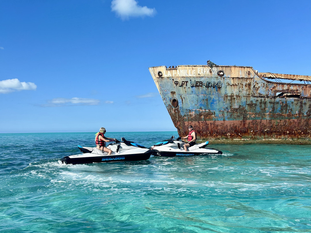 Floe Luxury Kayking , Jet Ski Turks And Caicos