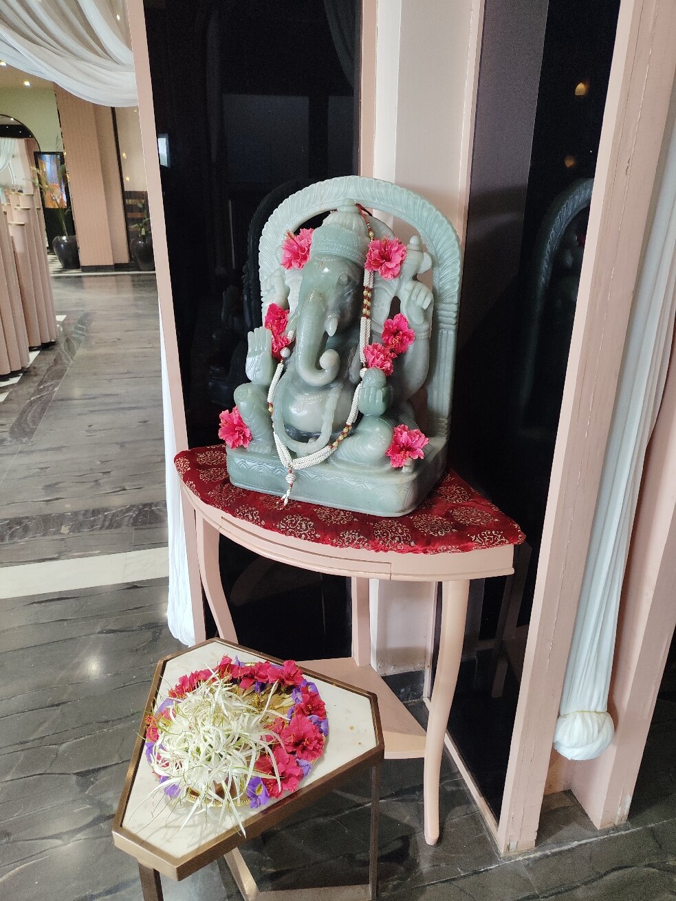 The Nest Luxury Resort-官方