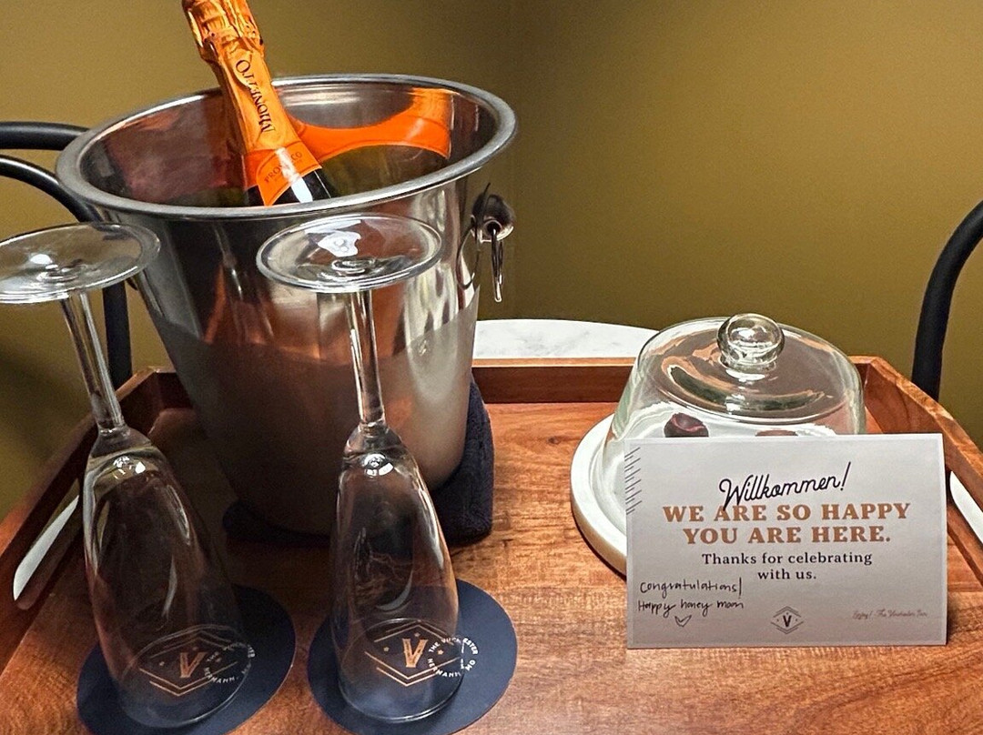 Vinchester Inn主图