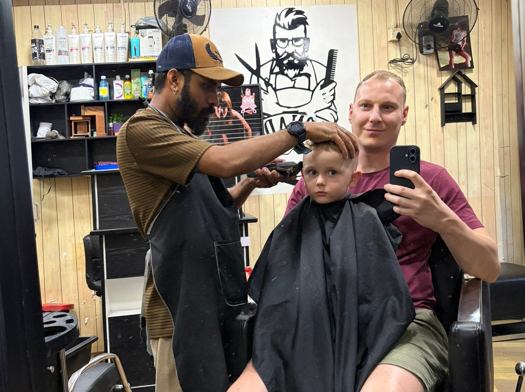 Salon Adora-埃勒必去景点