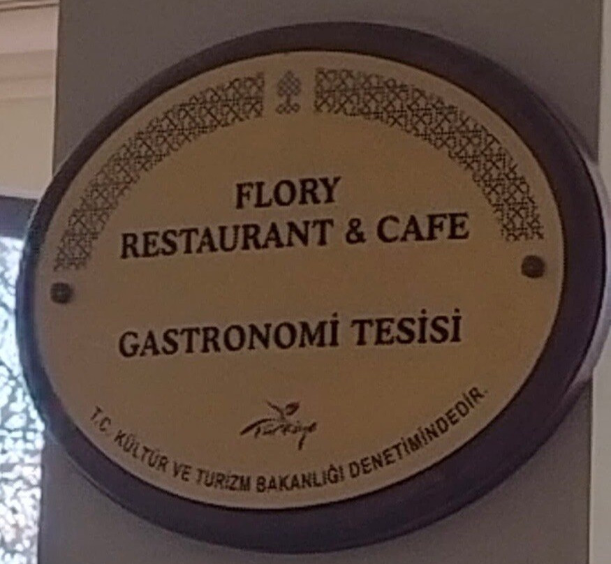 Flory Restaurant & Cafe