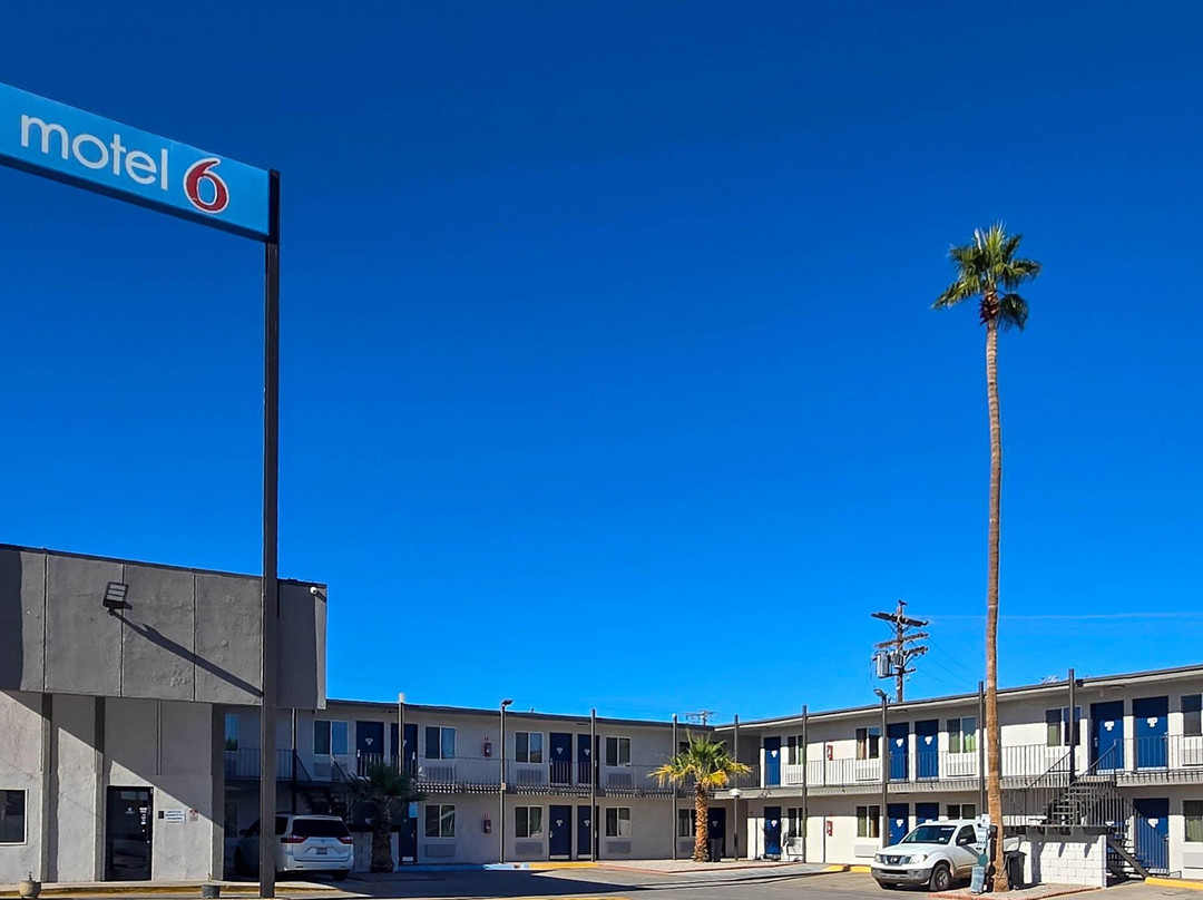 Quartzsite酒店住宿-Motel 6 Blythe, CA - South