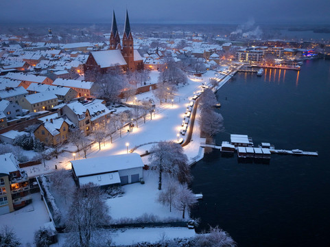 艾姆斯阿尔特斯卡斯诺酒店主图