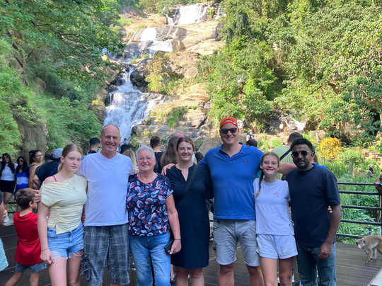 Hugging Clouds Tours-Nallathanniya必去景点