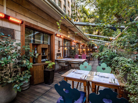 第比利斯老城区美居酒店主图