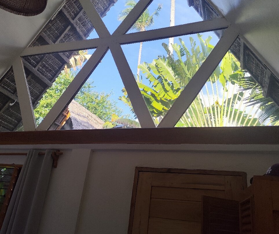 Bermuda Triangle Bungalows主图