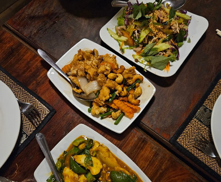 陆地洛格斯洛奇酒店主图