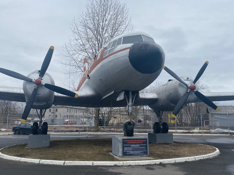Monument Plane Il-14-阿尔汉格尔斯克必去景点