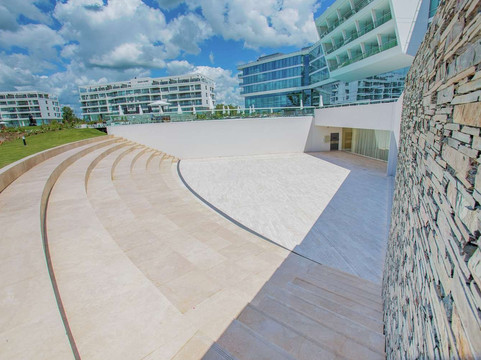 皮拉尔希尔顿酒店