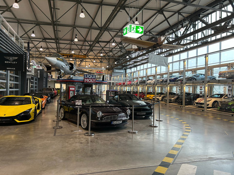 Motorworld Region Stuttgart-伯布林根必去景点