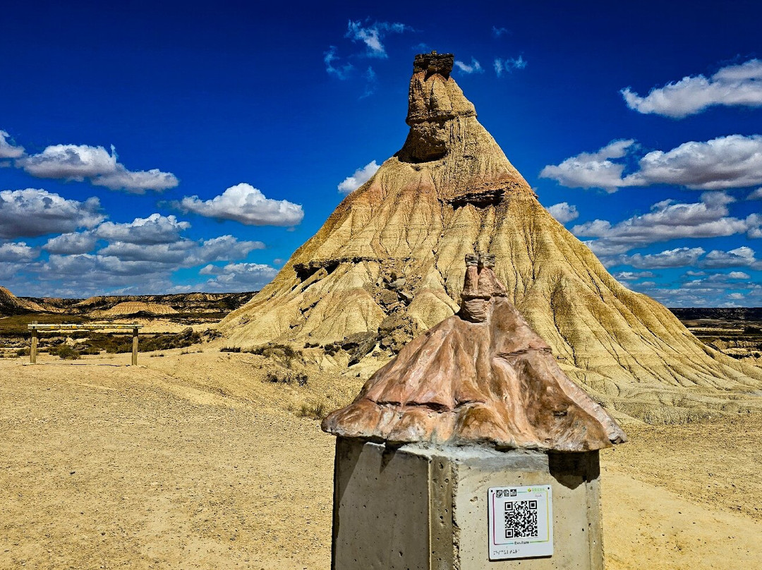 Bardenas Reales-Valtierra必去景点