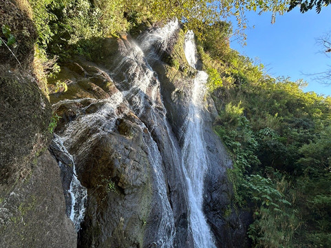 Viento Fresco Waterfall-Tilaran必去景点