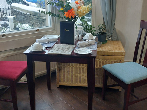 老曼舍酒店主图