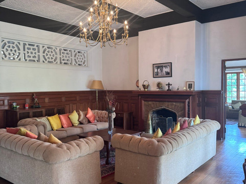 总督府酒店主图