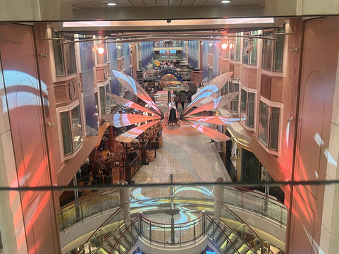 Color Line-克里斯蒂安桑必去景点