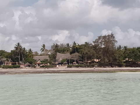 十一珍珠精品水疗酒店