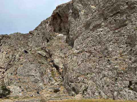 Panagia Katefiani-佩里萨必去景点