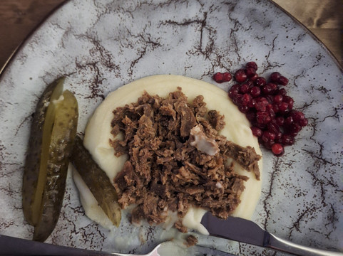 哈特拉普兰酒店主图