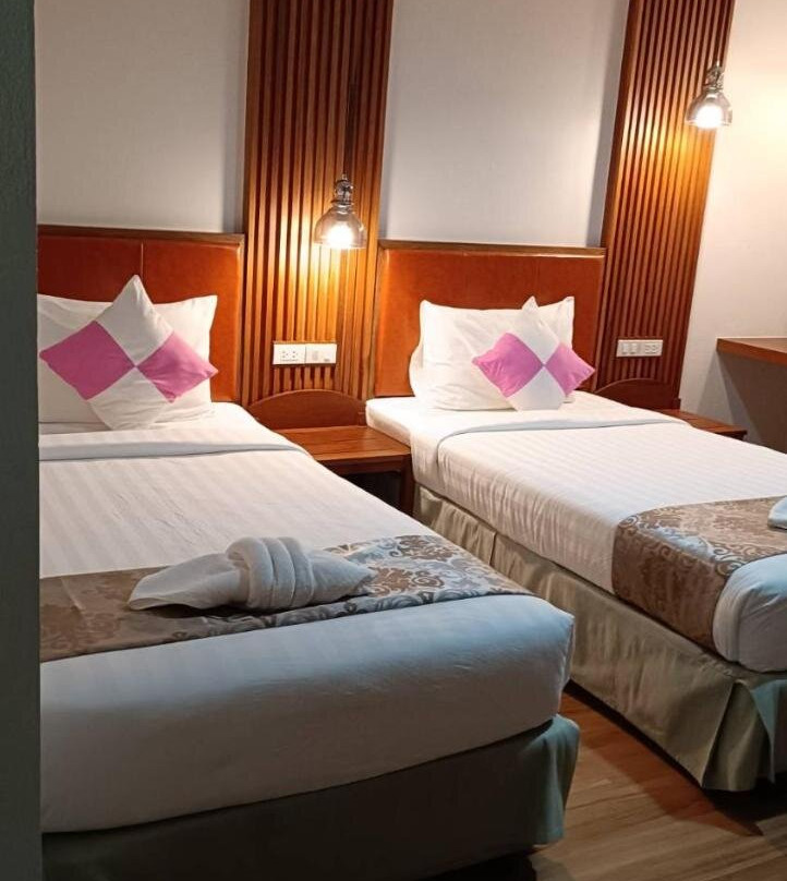 Clean Wave Resort