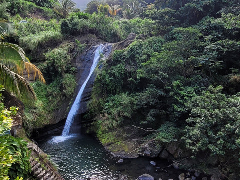 Mandoo's Tour & Taxi Service-St. George's必去景点