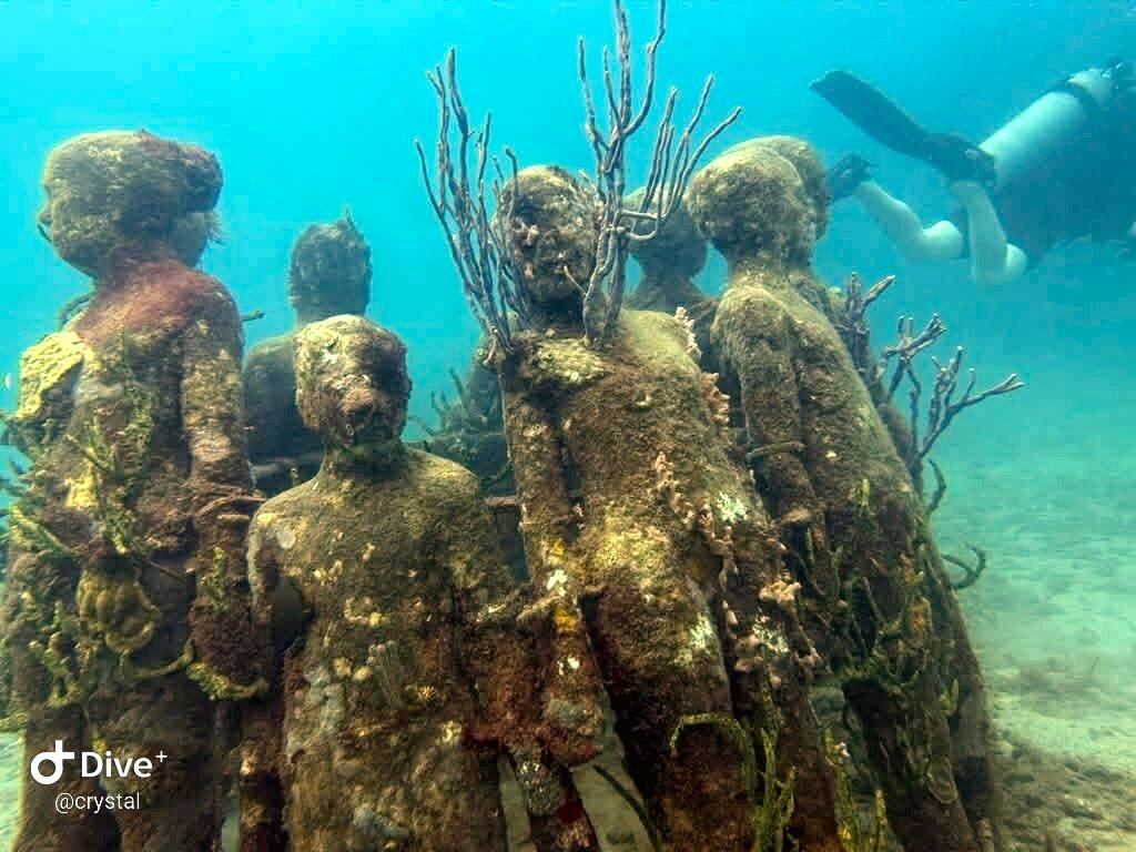 Underwater Sculptures-St. George's必去景点