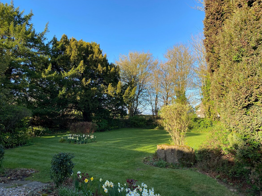 霍尔顿庄园酒店主图