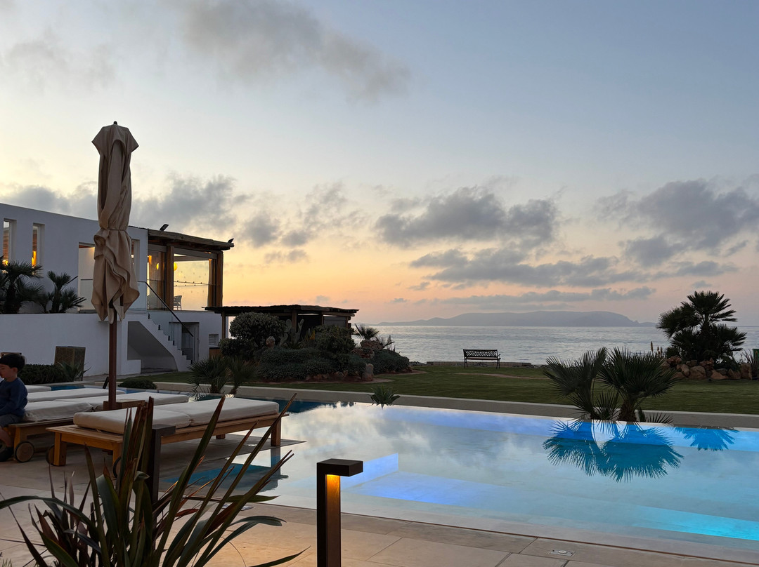 米茨斯里内拉主图