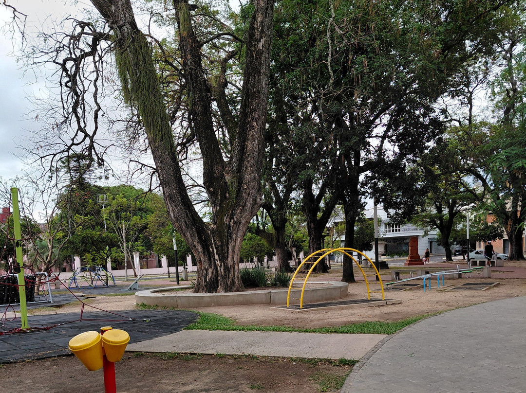 Plaza de La Cruz-科连特斯必去景点