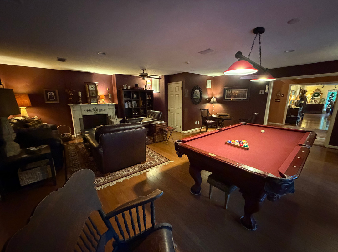 The Inn at White Oak主图