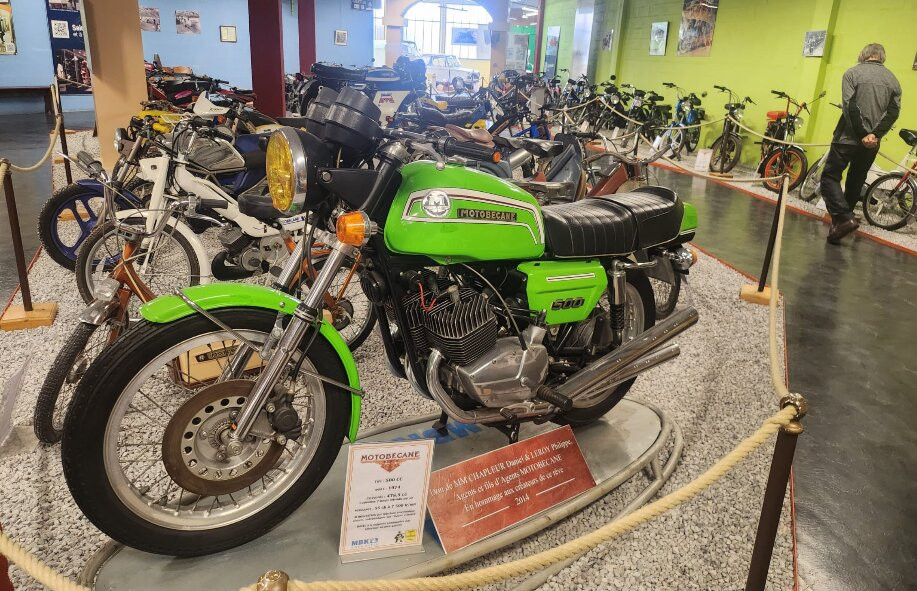Village des Metiers D'antan & Musee Motobecane-Saint-Quentin City必去景点