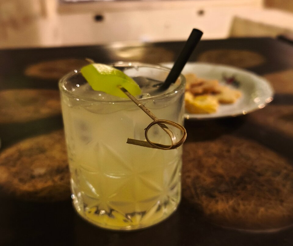 曼杜里诺广场酒店主图