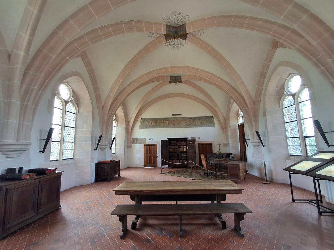 Abbaye Notre-Dame de Cîteaux-Saint-Nicolas-les-Citeaux必去景点
